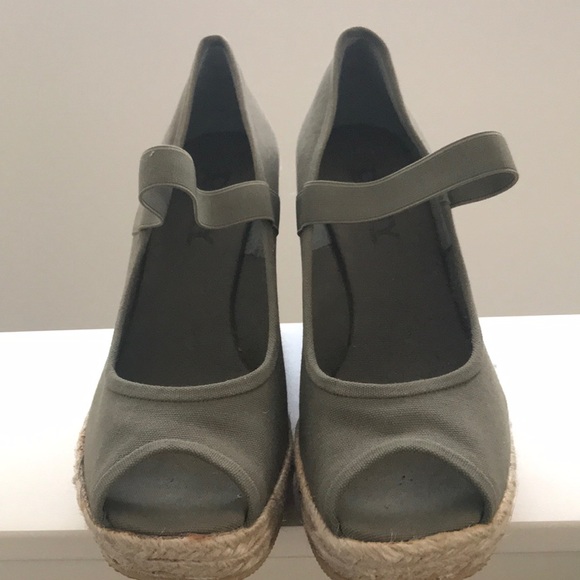 DKNY Espadrille - Mary Jane Peep Toe - Picture 3 of 6